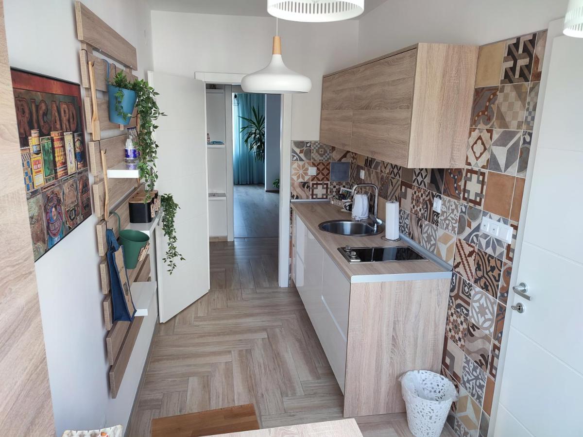 Apartman Lena Lejlighed Tuzla Eksteriør billede
