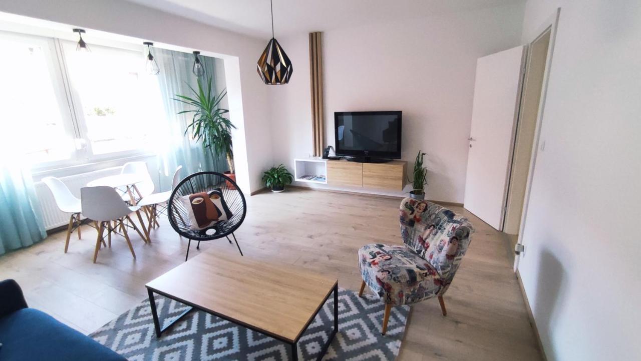 Apartman Lena Lejlighed Tuzla Eksteriør billede